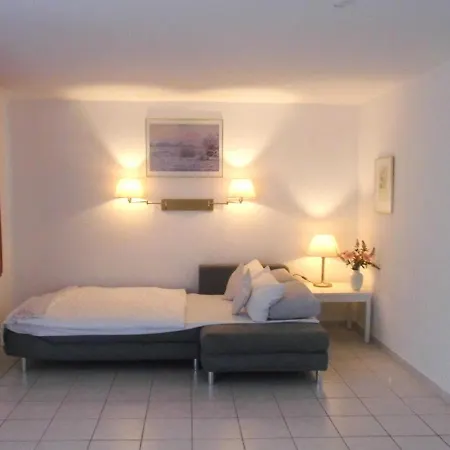 Haus Suedstrand _lipke * Зирксдорф