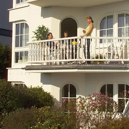 Haus Suedstrand _lipke * Sierksdorf